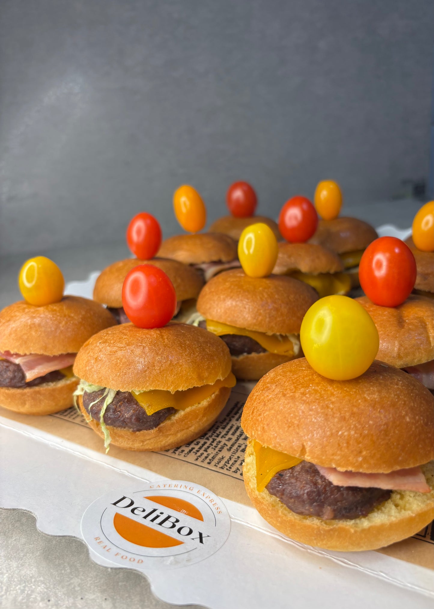 Catering Mini hamburguesas 16ud